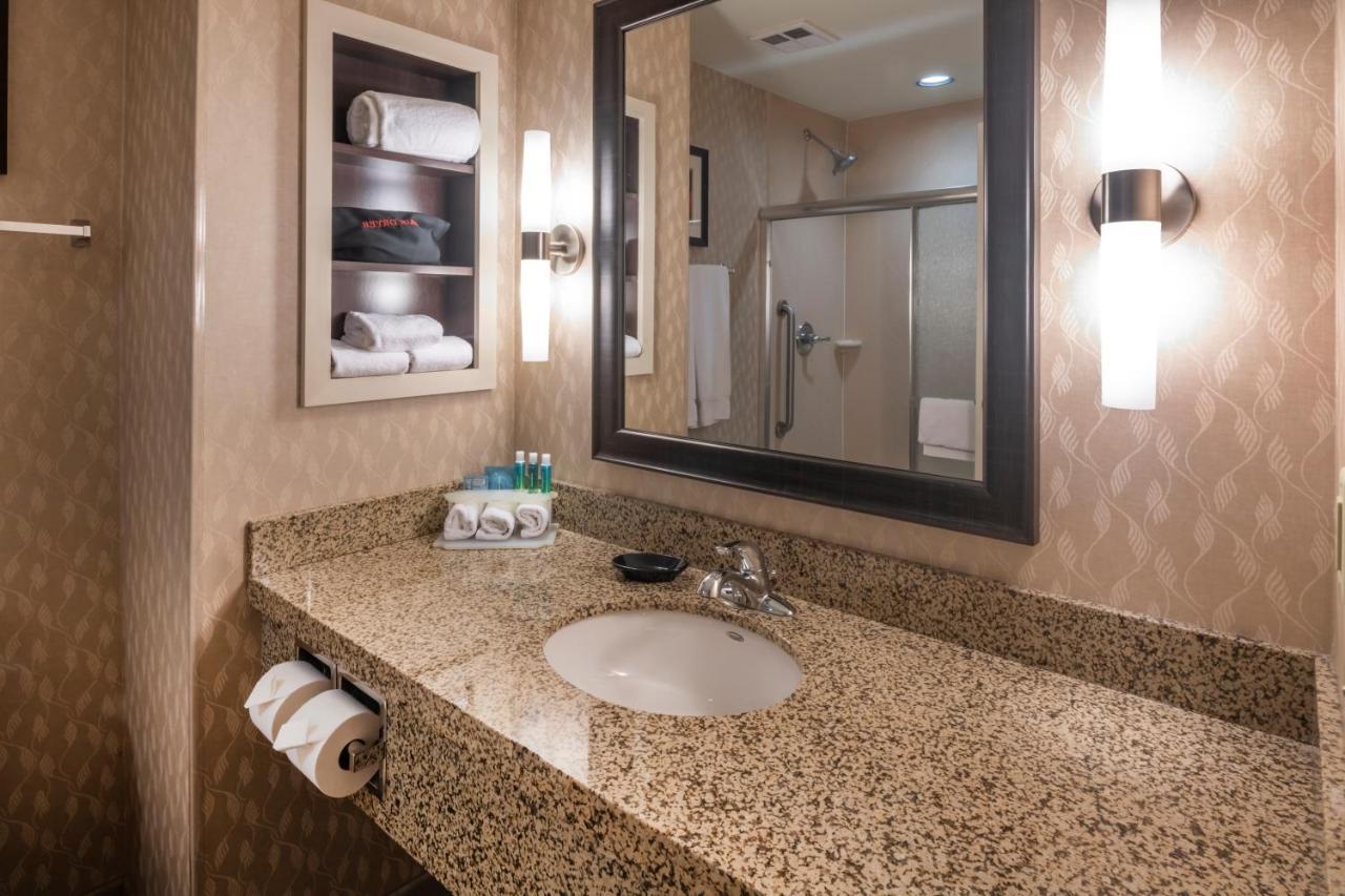 Holiday Inn Express Hays By Ihg Exterior photo