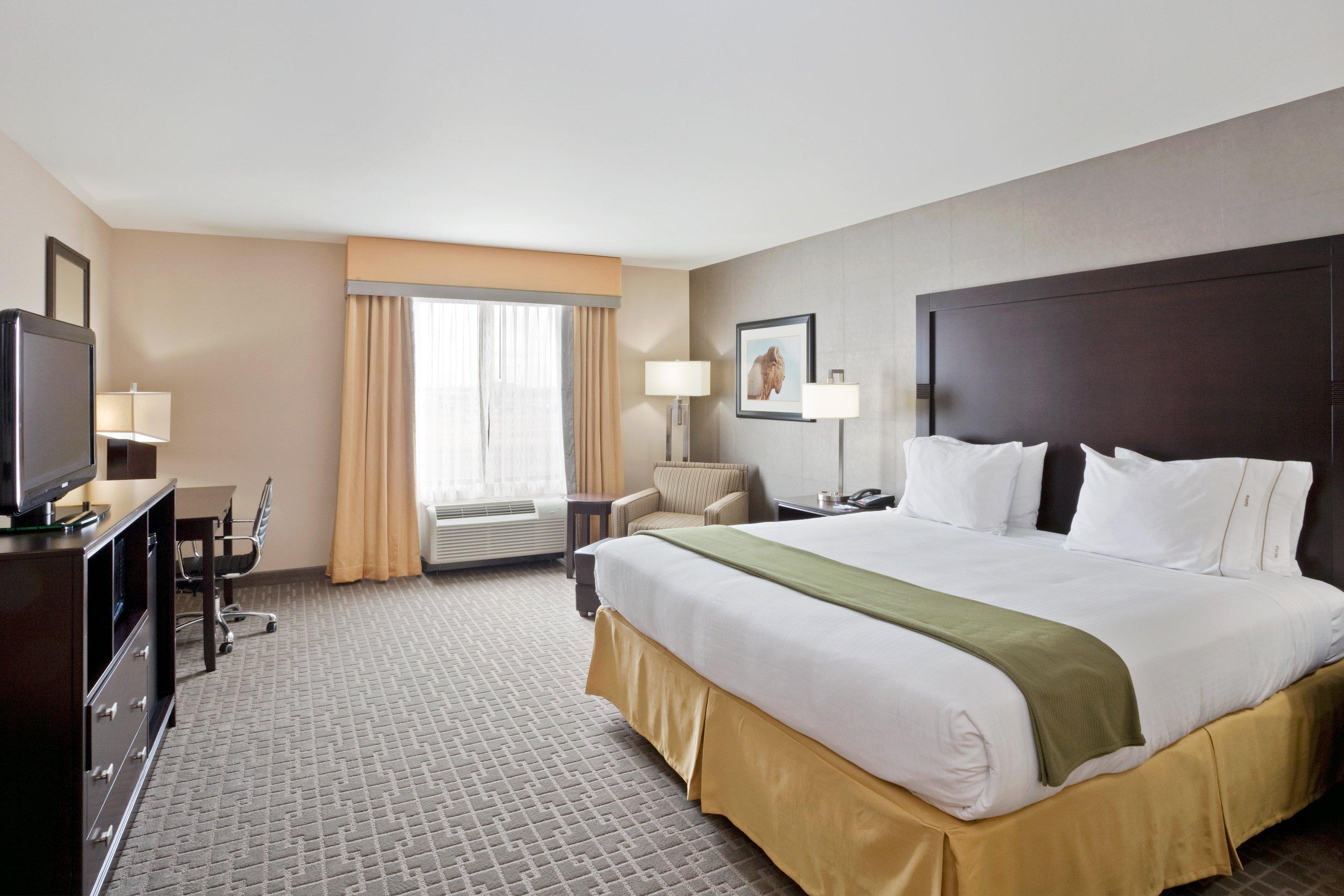 Holiday Inn Express Hays By Ihg Exterior photo